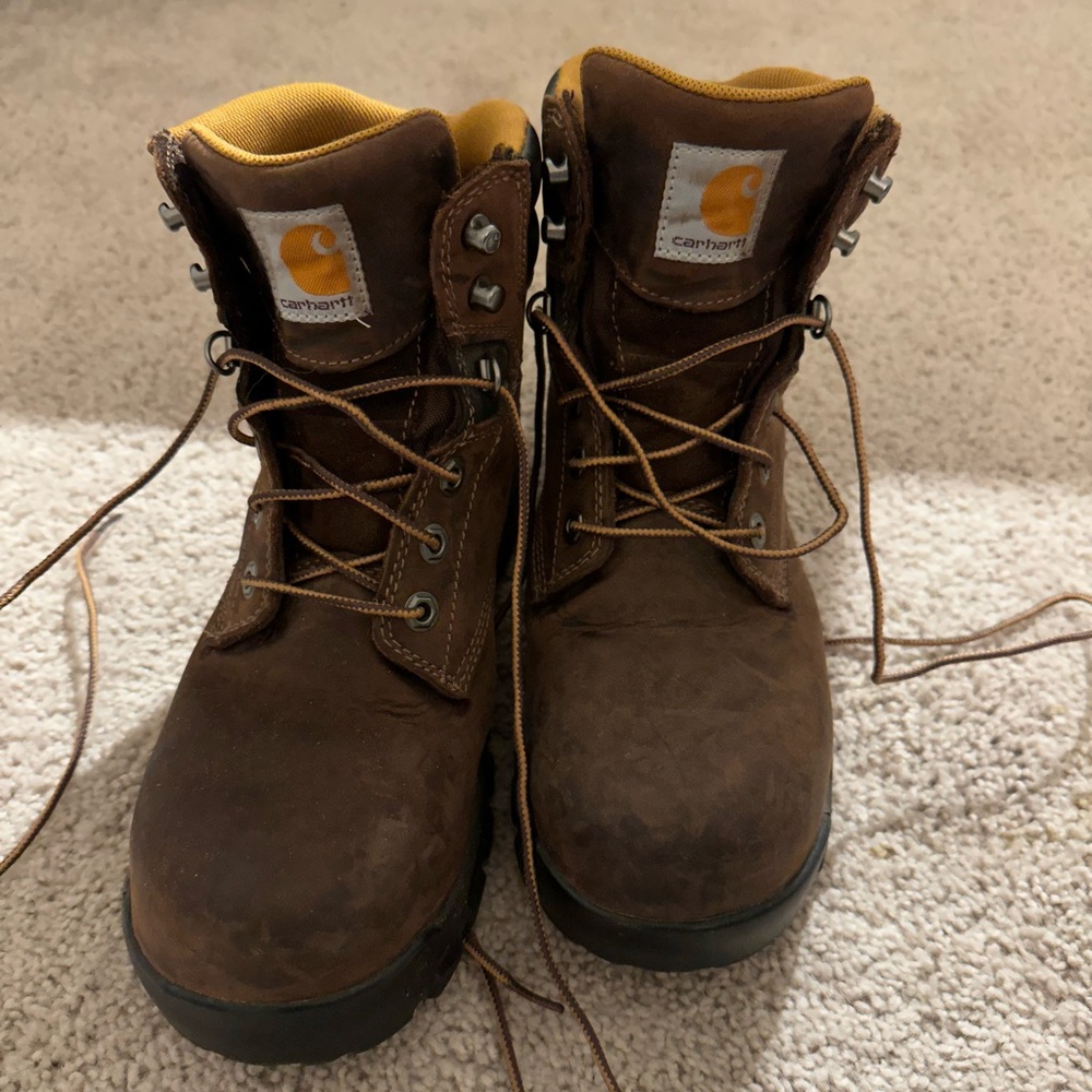 Women’s Carhartt work boots